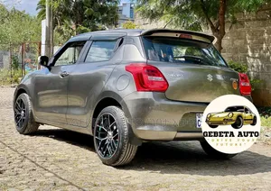 Suzuki Swift 2022 Silver