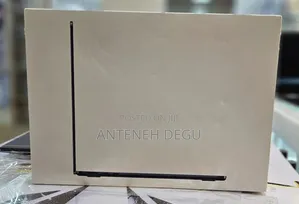 New Laptop Apple MacBook Air 2022 M2 8GB Apple M2 SSD 256GB