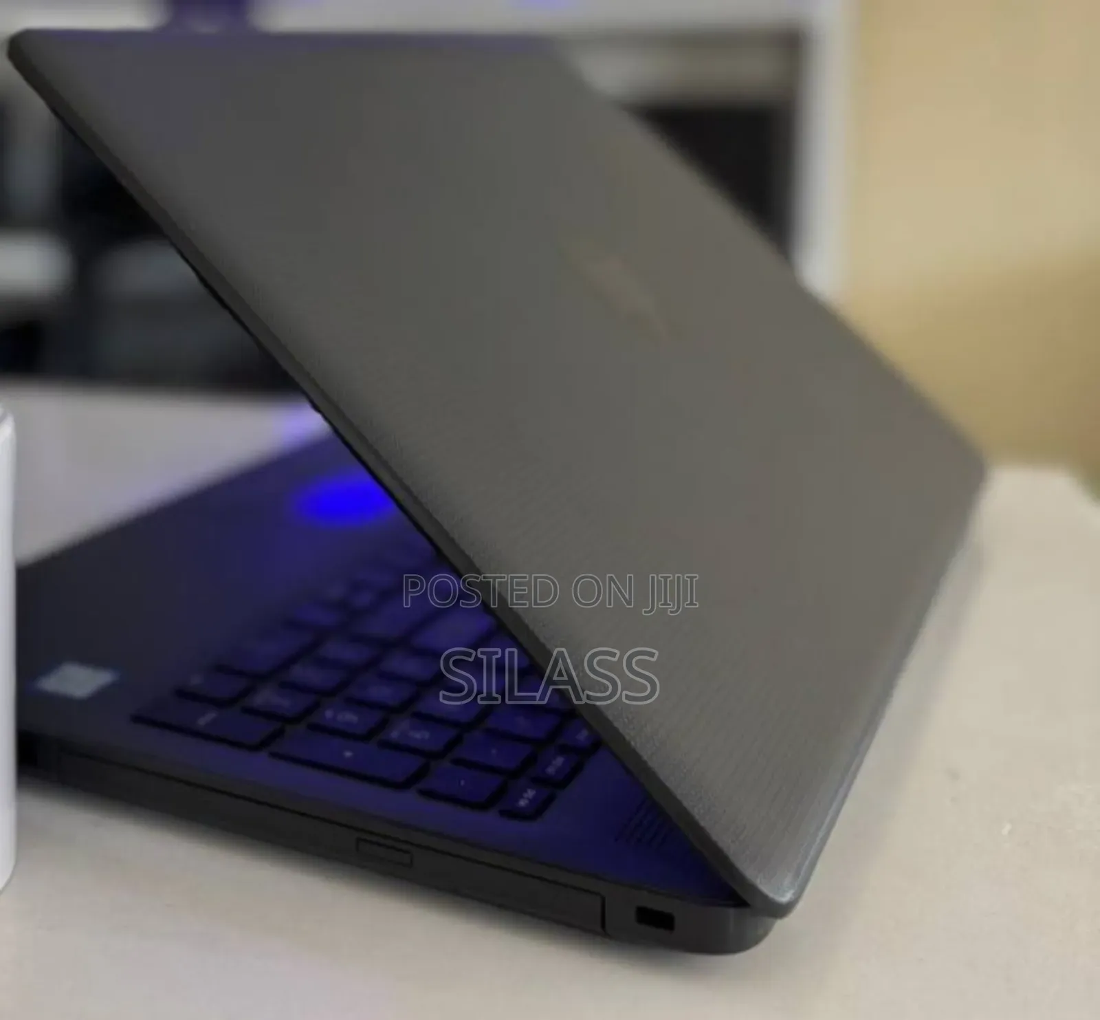 New Laptop HP Stream Notebook 8GB Intel Core I7 SSD 1T
