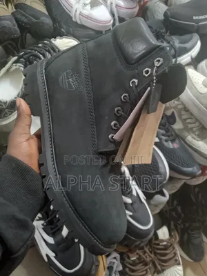 Photo - Timberland Black Color High Quality Boost for You