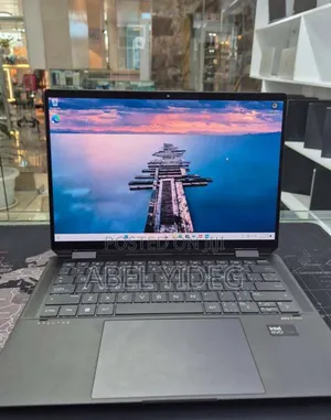 New Laptop HP Spectre 32GB Intel Core Ultra 7 SSD 1T