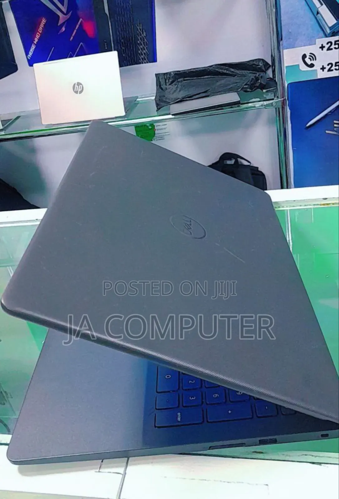 New Laptop Dell Vostro V13 8GB Intel Core I3 SSD 256GB