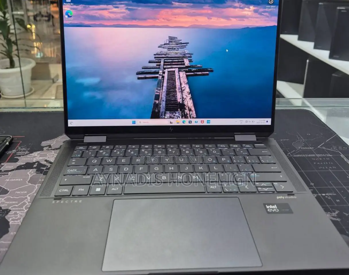 New Laptop HP Spectre 32GB Intel Core I7 SSD 1T