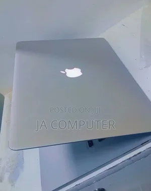 New Laptop Apple MacBook Pro 2014 16GB Intel Core I7 SSD 256GB