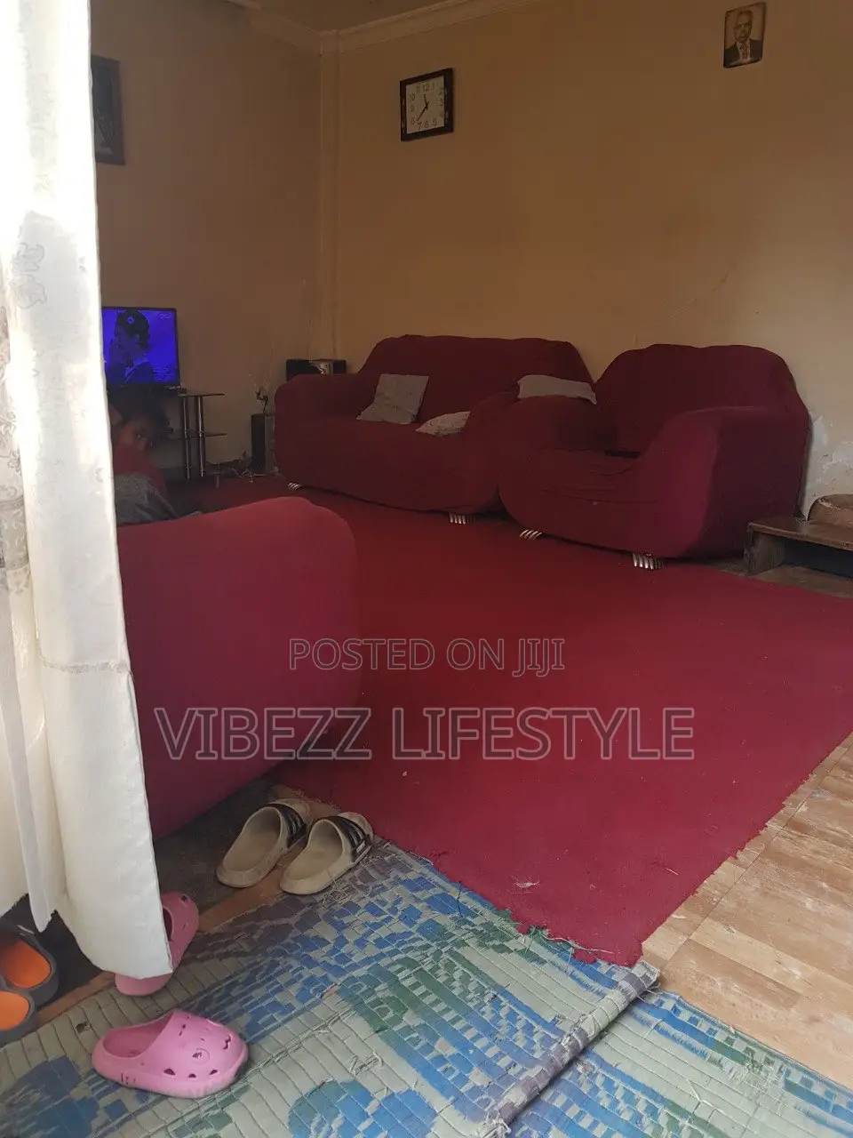 Furnished 2bdrm House in Yeka for sale