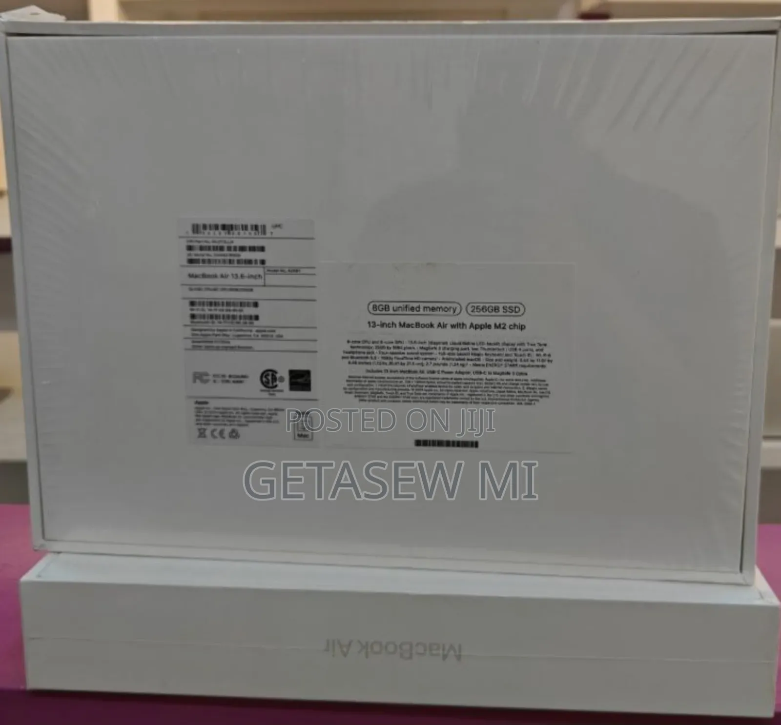 New Laptop Apple MacBook Air 2022 M2 8GB Apple M2 SSD 256GB