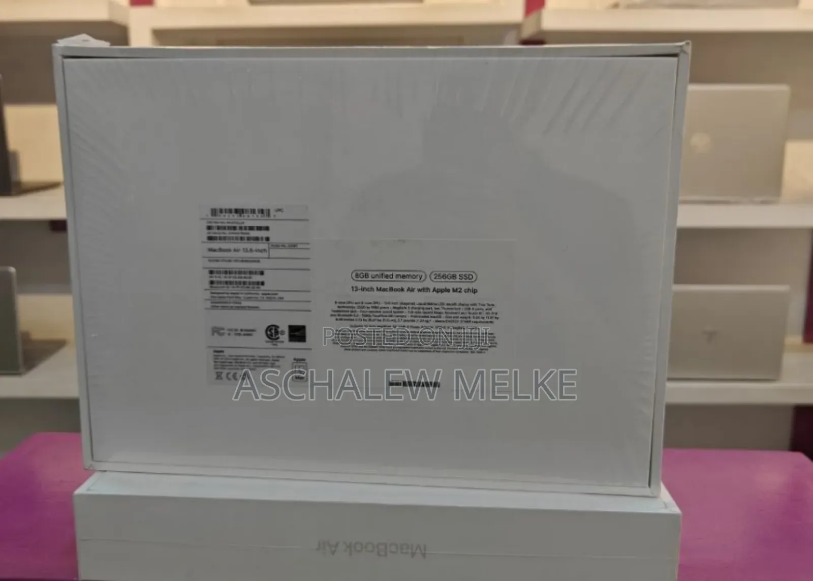 New Laptop Apple MacBook Air 2022 M2 8GB Intel Core M2 SSD 256GB