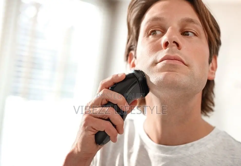 Recharging Beard Shaver