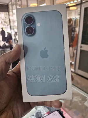 Photo - New Apple iPhone 16 128 GB