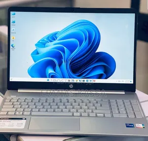 New Laptop HP Stream Notebook 8GB AMD Ryzen 5 SSD 512GB