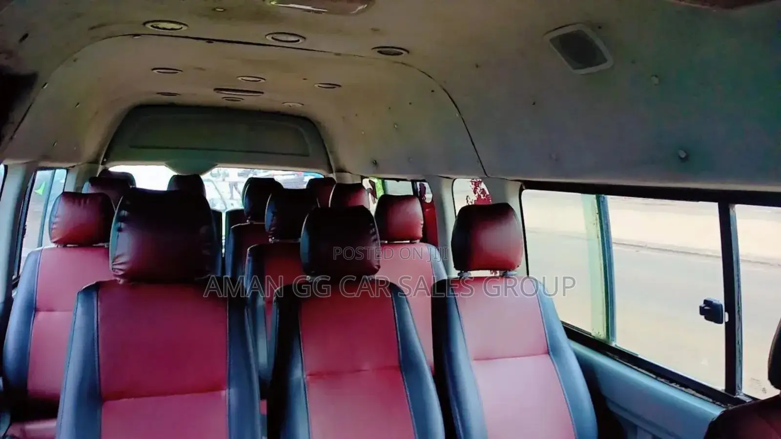 Toyota HiAce 2014 White