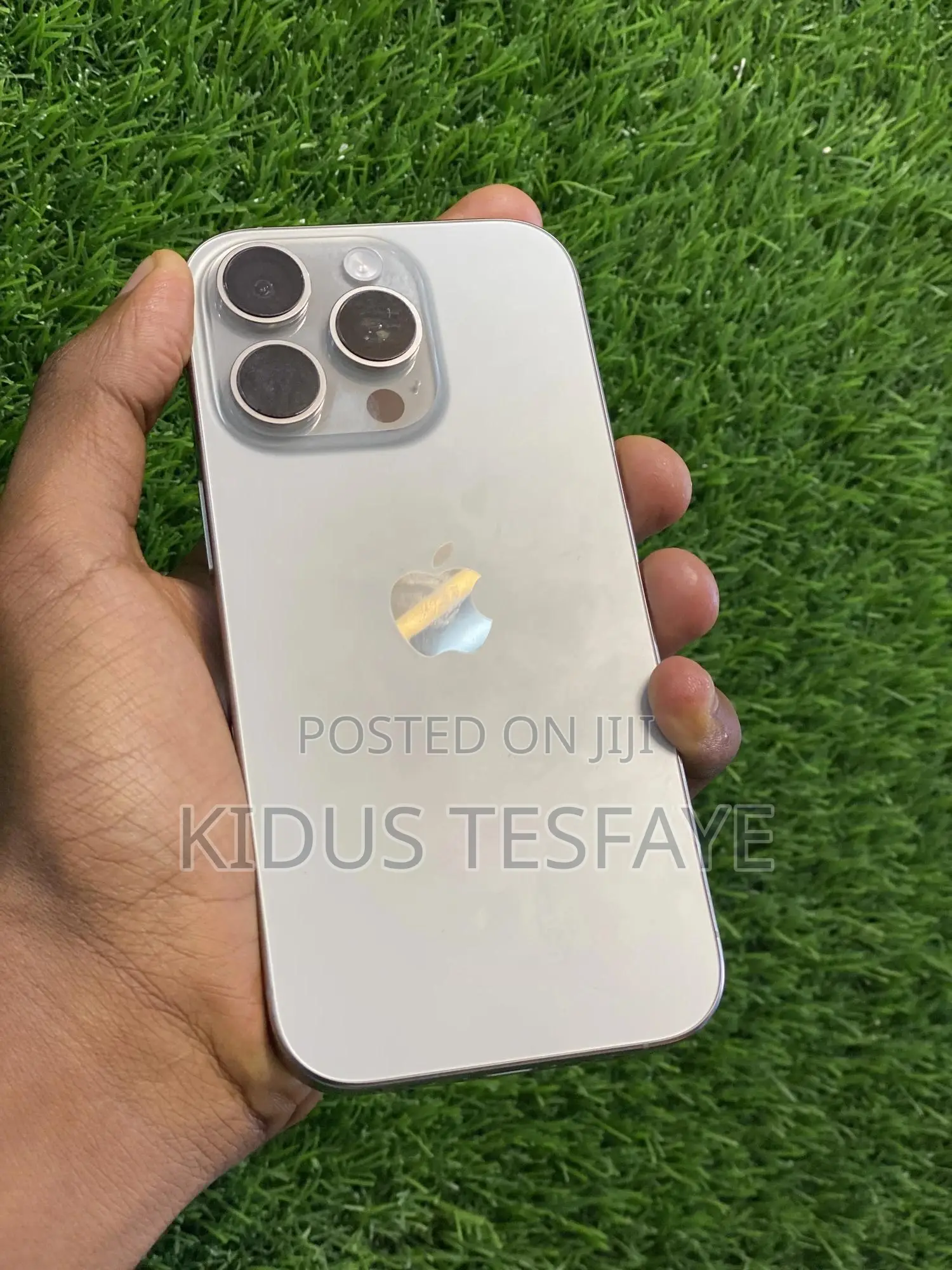 New Apple iPhone 16 Pro 256 GB Silver