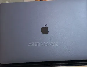 New Laptop Apple MacBook Pro 2016 16GB Intel Core I7 SSD 512GB