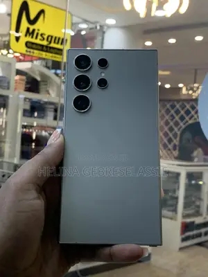 Photo - Samsung Galaxy S24 Ultra 256 GB Gray