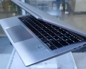 New Laptop HP EliteBook 830 G7 16GB Intel Core I7 SSD 512GB