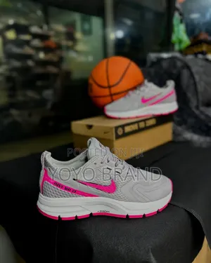 Nik Zoom Just Do It