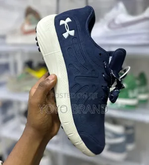 Unde Armour Fashion Shoes