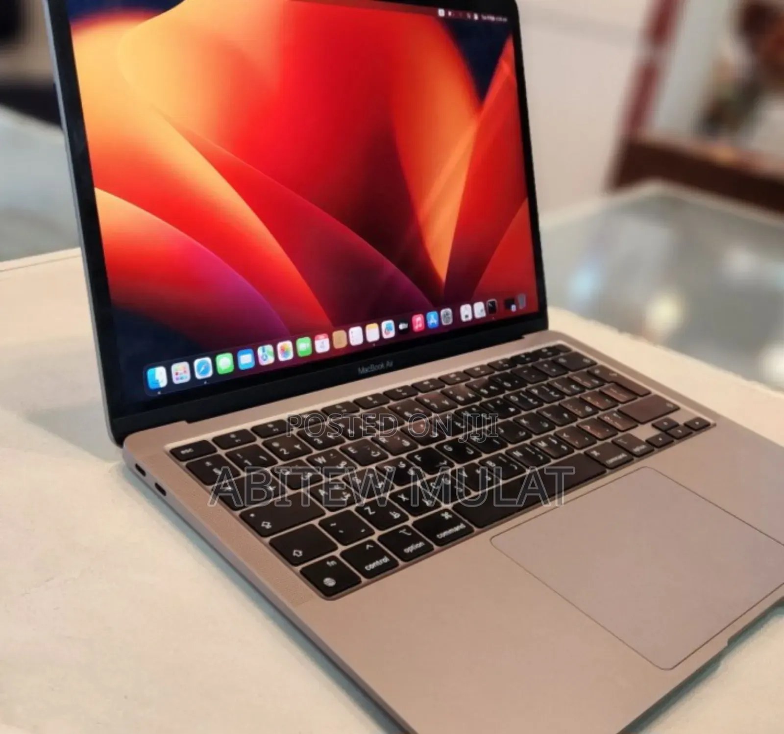 New Laptop Apple MacBook Air 2020 M1 8GB Apple M1 SSD 256GB
