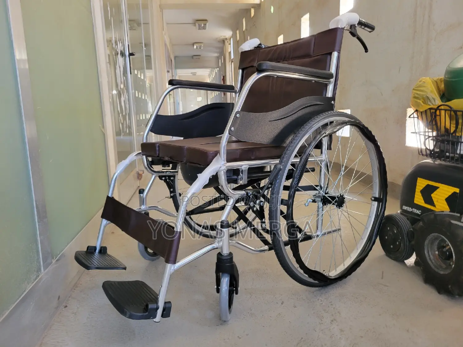 Easycare U Cut Commode Wheelchair♡9wheelchair鋒☆Wheelchair