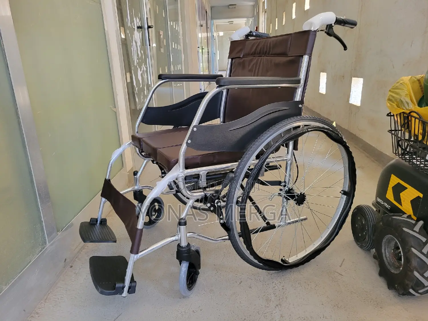 Easycare U Cut Commode Wheelchair♡9wheelchair鋒☆Wheelchair