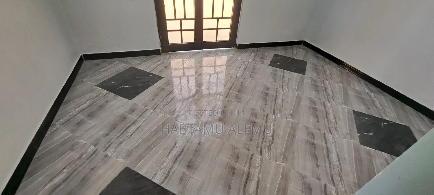 Furnished 5bdrm House in East Shewa for sale