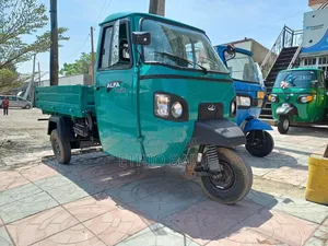 Photo - New Mahindra Centuro 2024