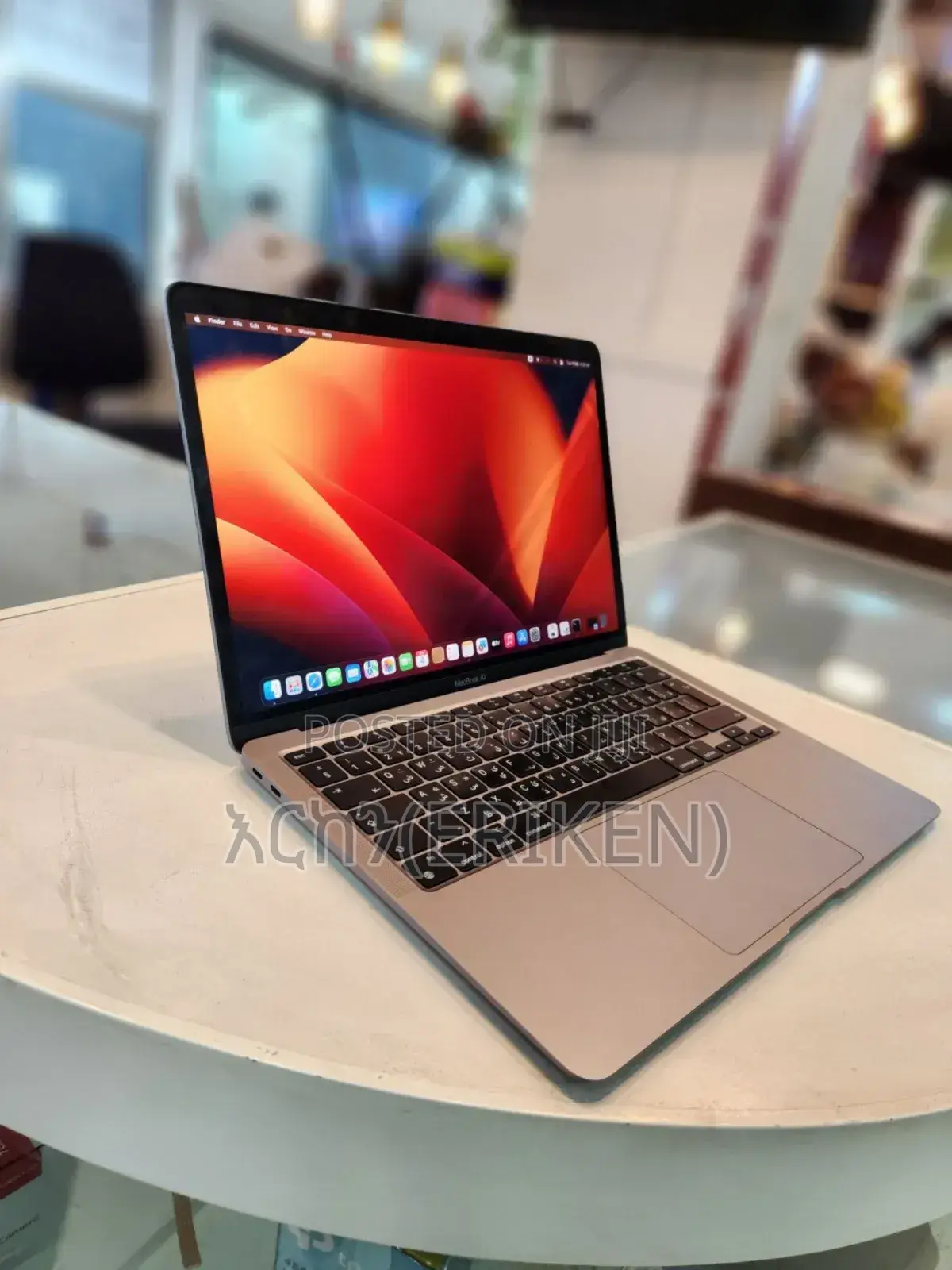 New Laptop Apple MacBook Air 2020 M1 8GB Apple M1 SSD 256GB