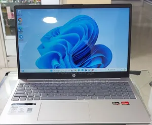 New Laptop HP Stream Notebook 8GB AMD Ryzen 5 SSD 512GB