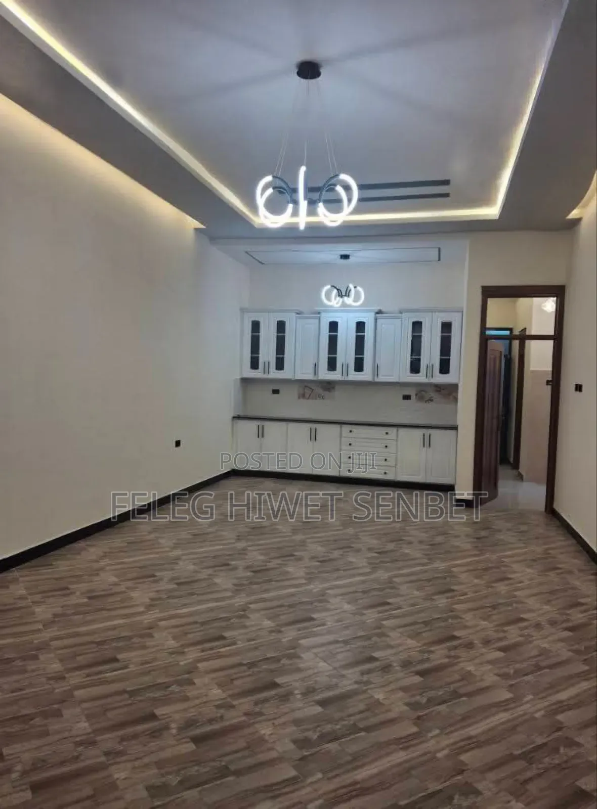 Furnished 5bdrm Villa in አ አ, Bole for sale