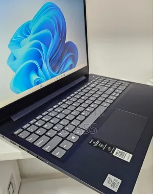 New Laptop Lenovo Ideapad 3 8GB Intel Core I5 SSD 1T