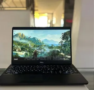 Photo - Laptop Dell Latitude 5310 8GB Intel Core I5 SSD 512GB