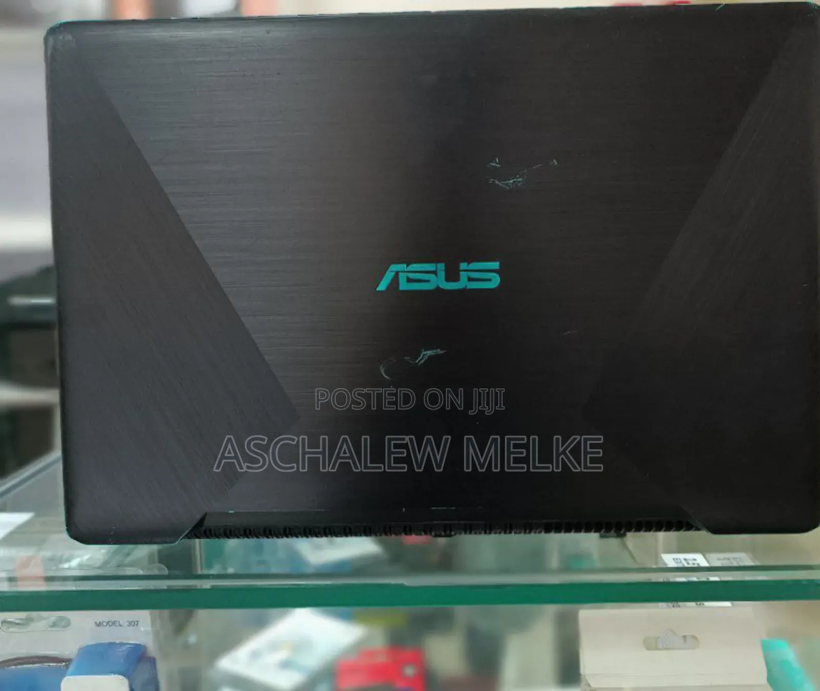 Laptop Asus VivoBook 15 X505BA 16GB Intel Core I7 HDD+SSD 500GB