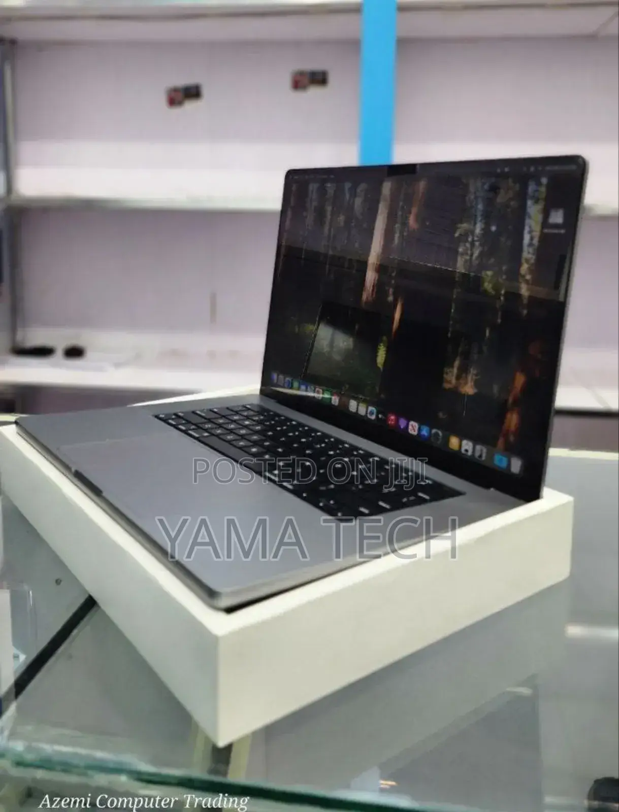 New Laptop Apple MacBook Pro 2021 M1 16GB Apple M1 Pro SSD 1T