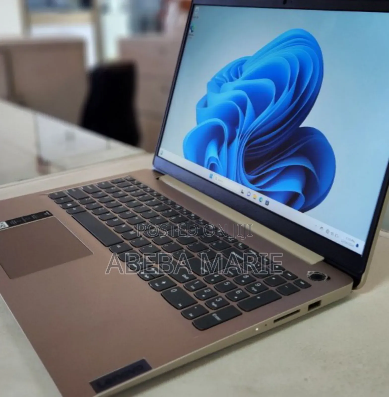 New Laptop Lenovo Ideapad 3 8GB Intel Core I3 SSD 256GB