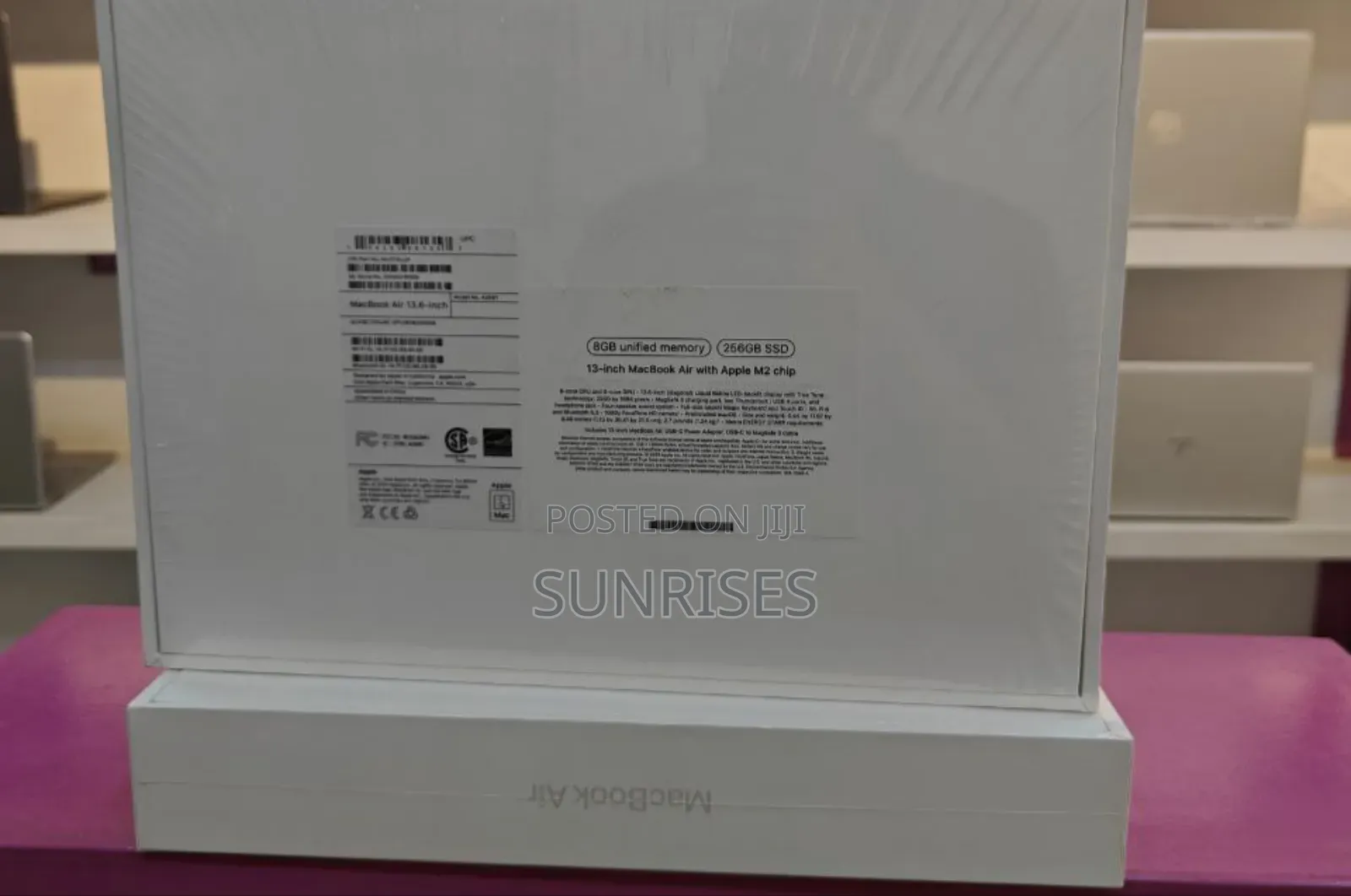 New Laptop Apple MacBook Air 2024 M3 13-Inch 8GB Apple M3 SSD 256GB