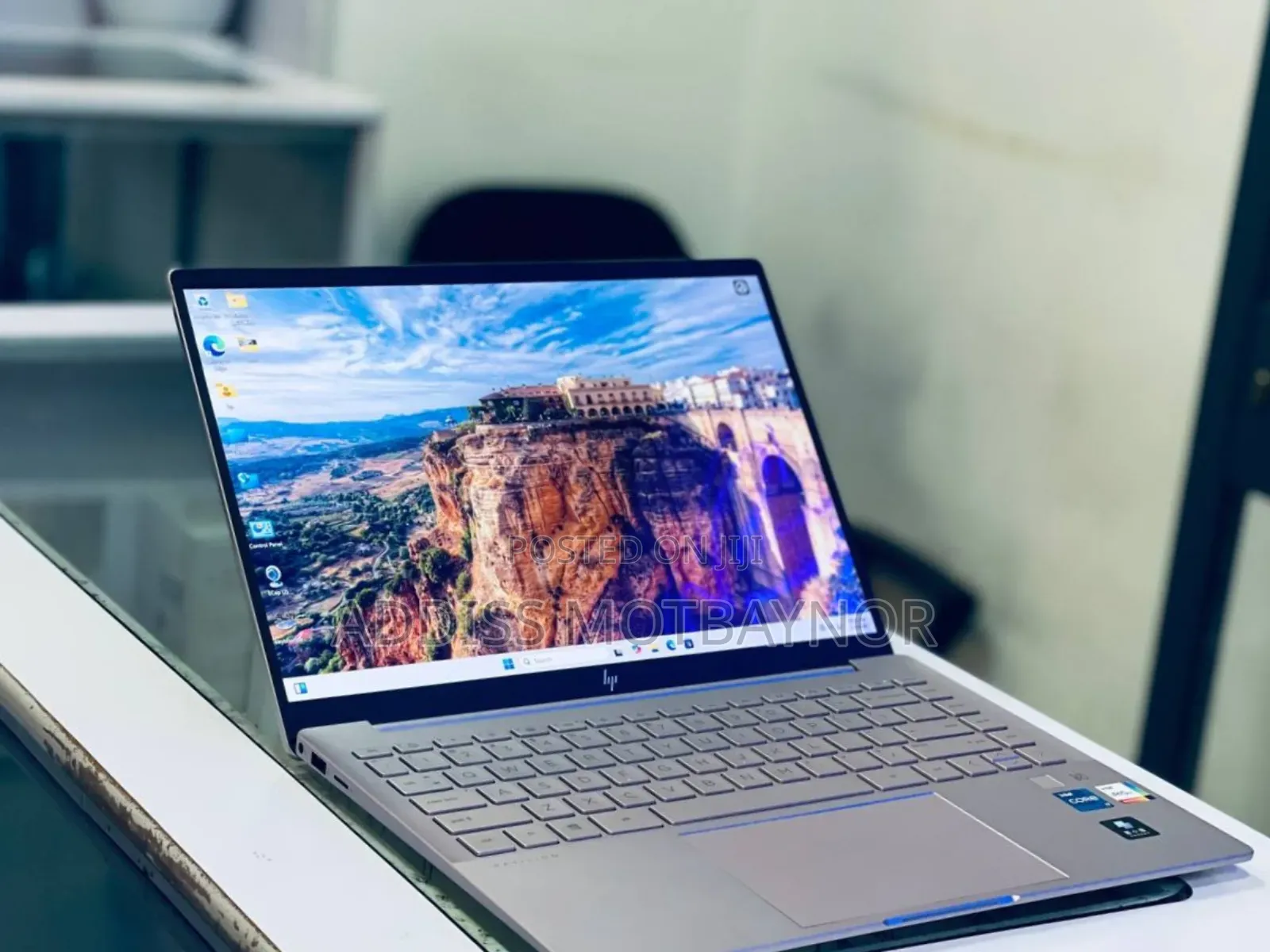 New Laptop HP Pavilion 15 16GB Intel Core I7 SSD 1T