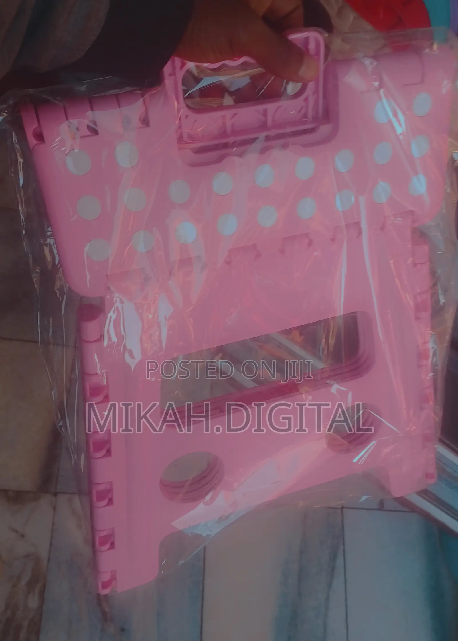 Mini Portable Plastic Chair