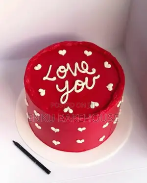 Mini Valentine Cakes