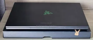 Photo - New Laptop Razer Blade 16GB Intel Core I7 SSD 1T