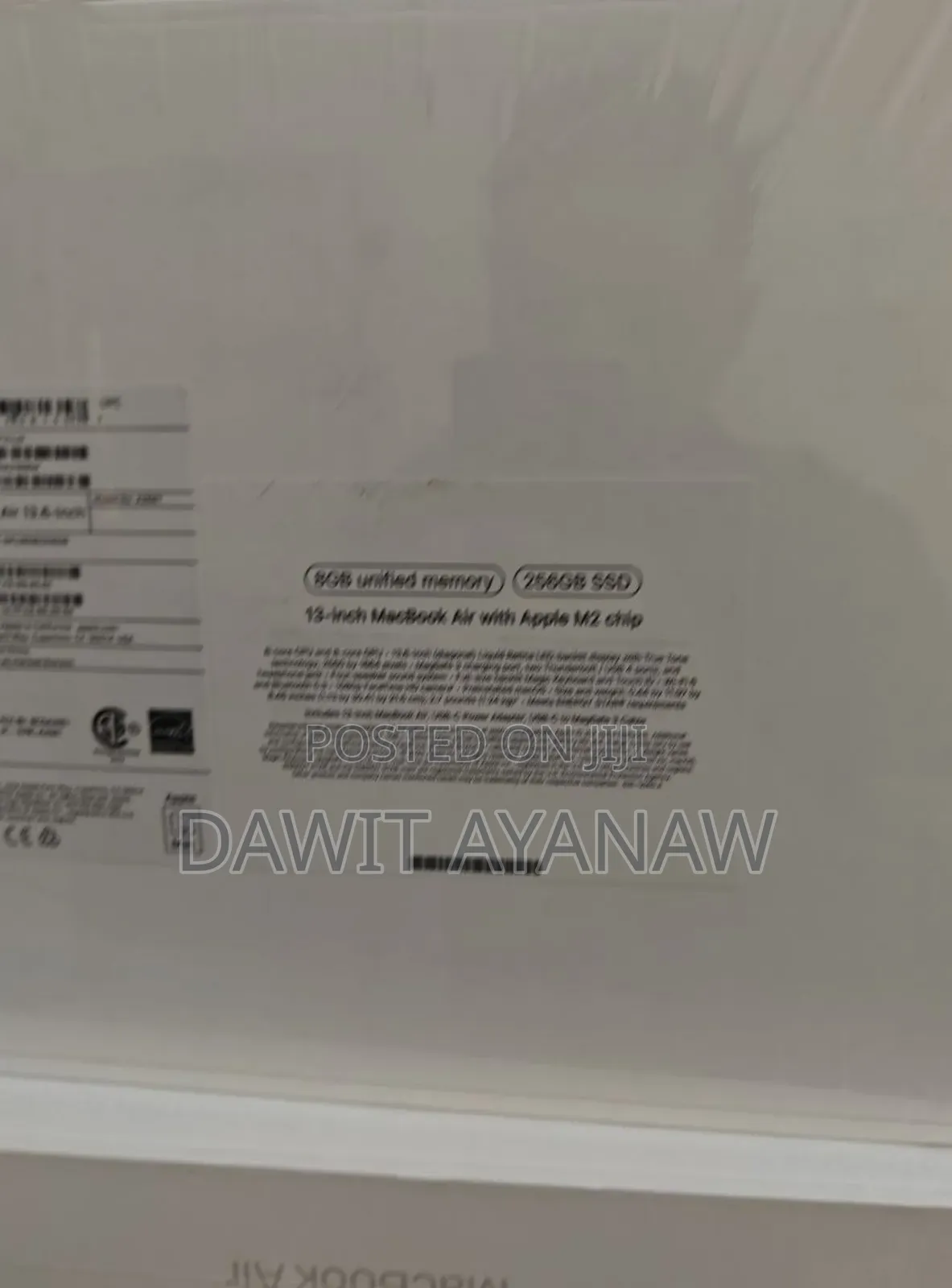 New Laptop Apple MacBook Air 2022 M2 8GB Apple M2 SSD 256GB