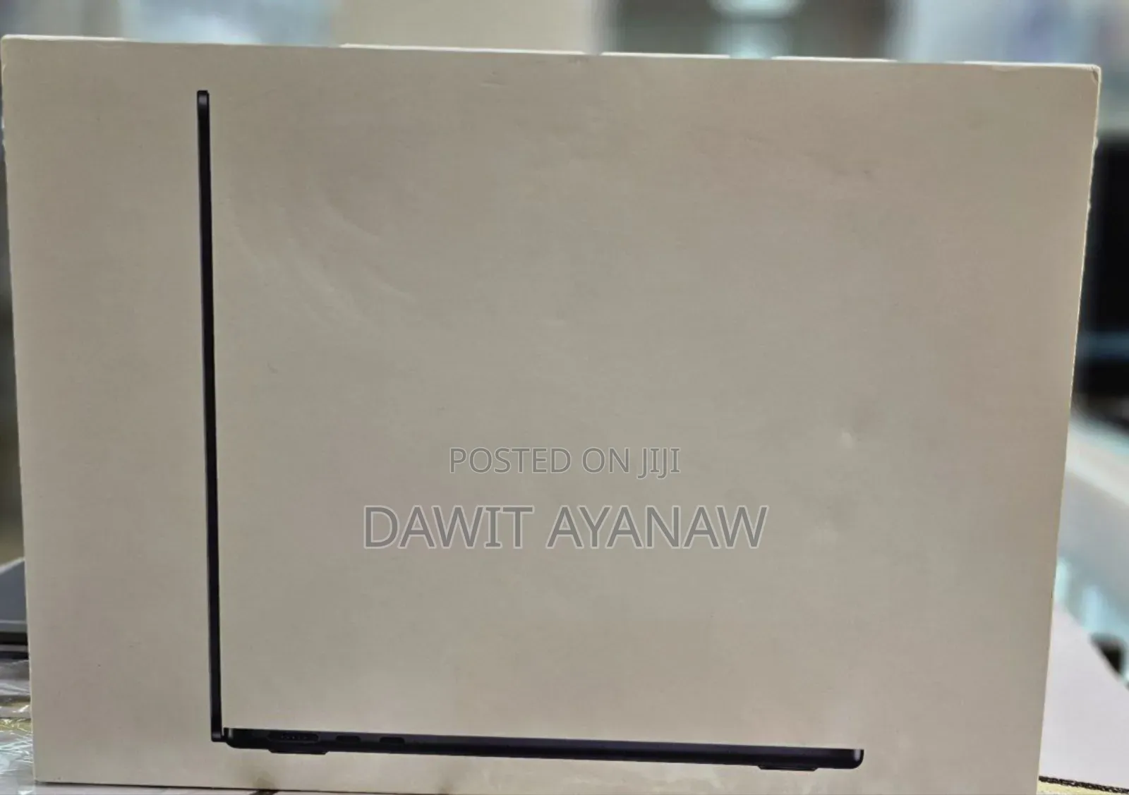 New Laptop Apple MacBook Air 2022 M2 8GB Apple M2 SSD 256GB