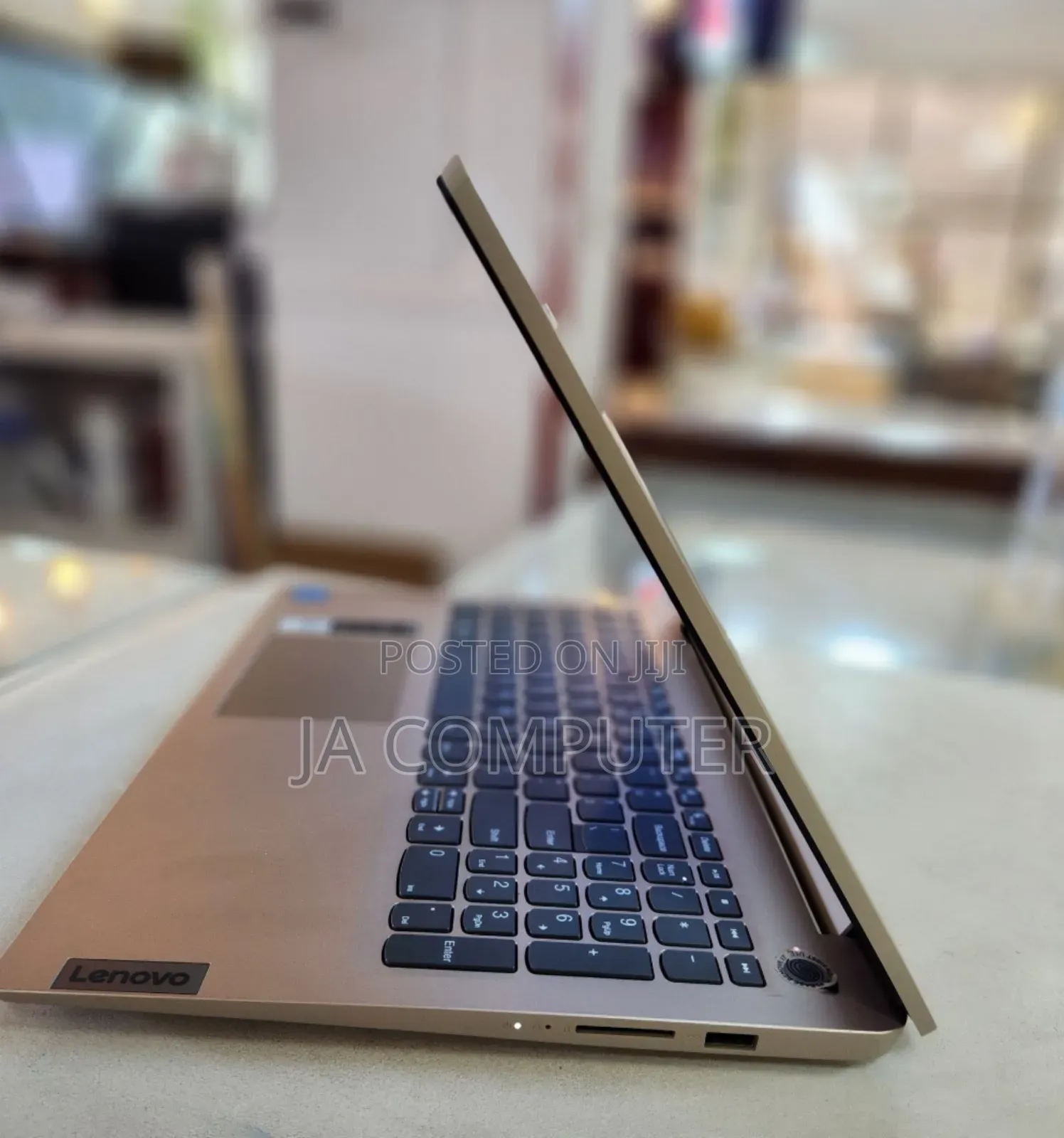 New Laptop Lenovo Ideapad 3 8GB Intel Core I3 SSD 256GB