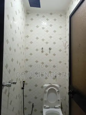 2bdrm House in ሰባ ሁለት, Bole for rent