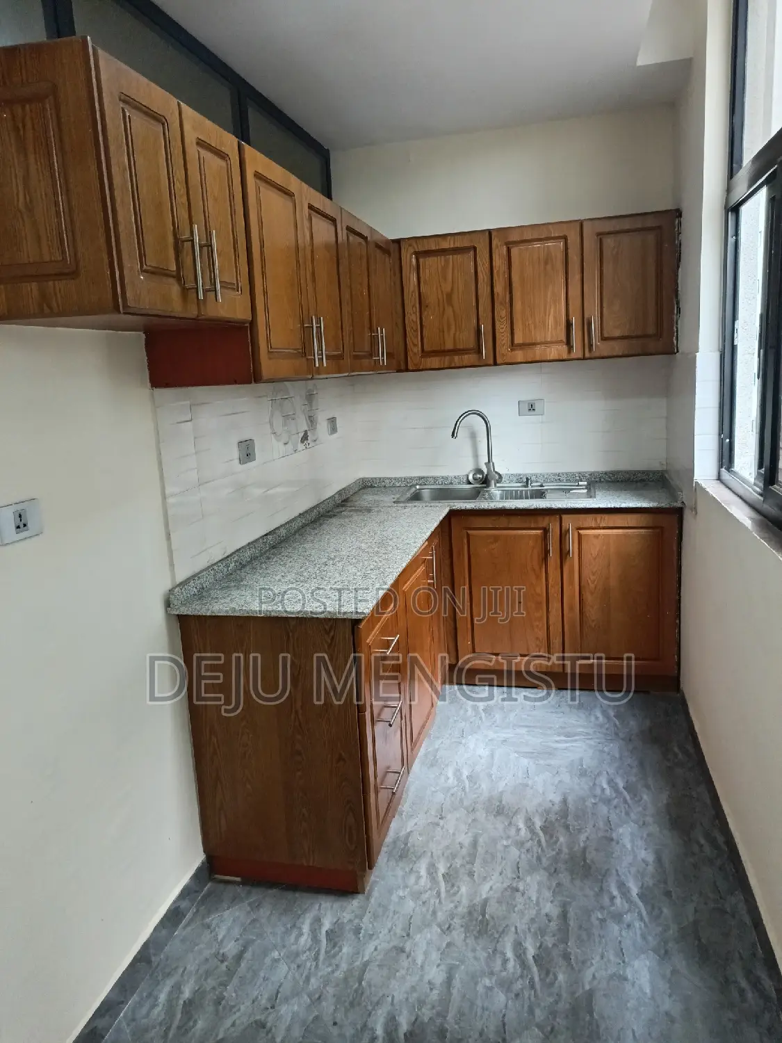 2bdrm House in ሰባ ሁለት, Bole for rent