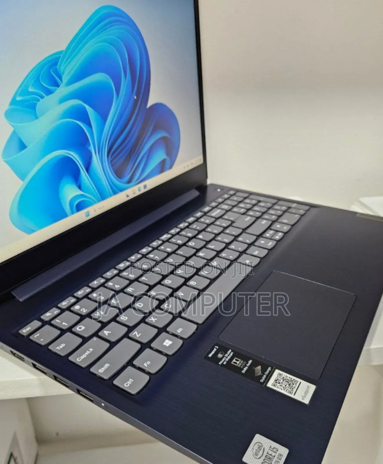 New Laptop Lenovo Ideapad 3 8GB Intel Core I5 HDD 1T