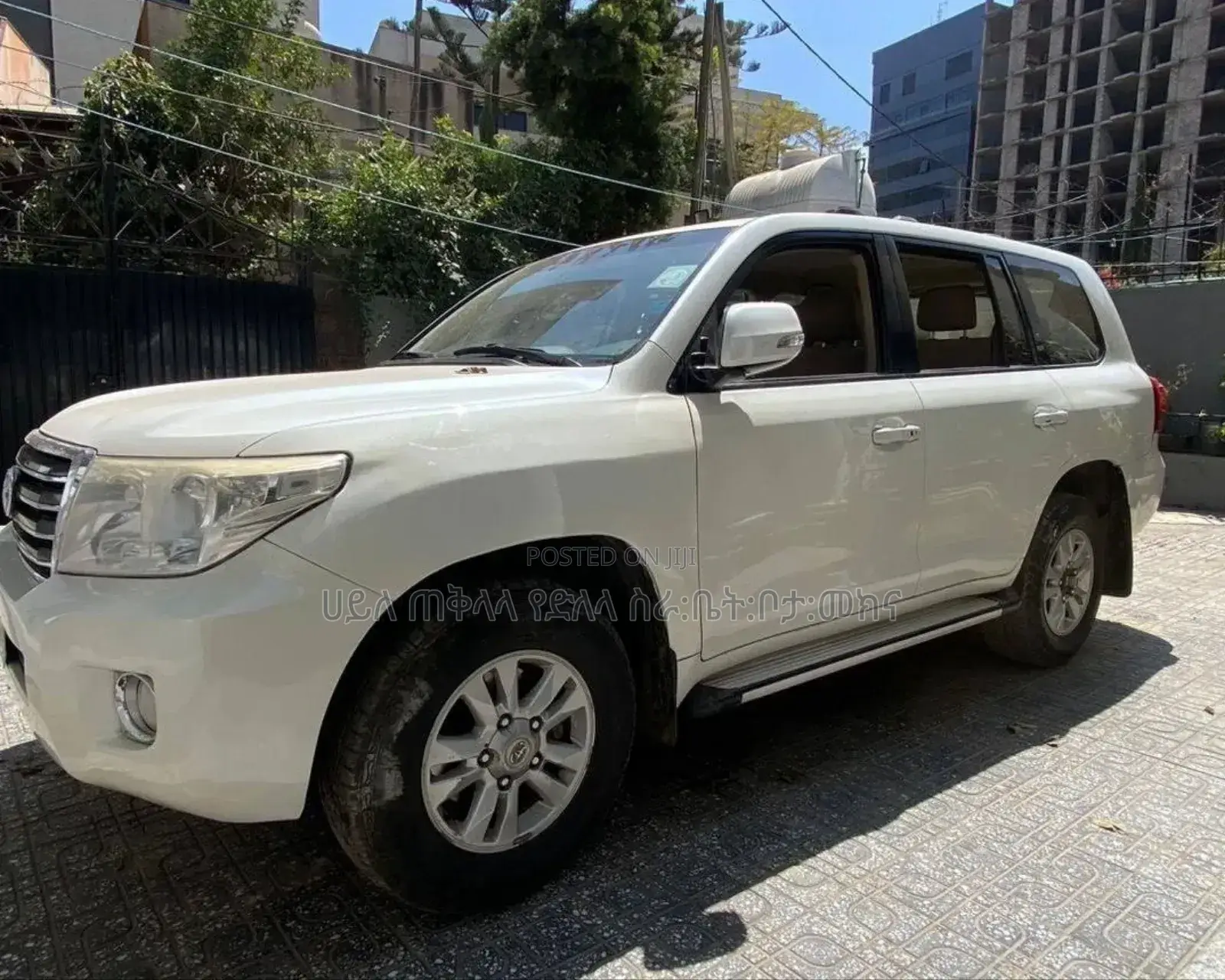 Toyota Land Cruiser 2013 White