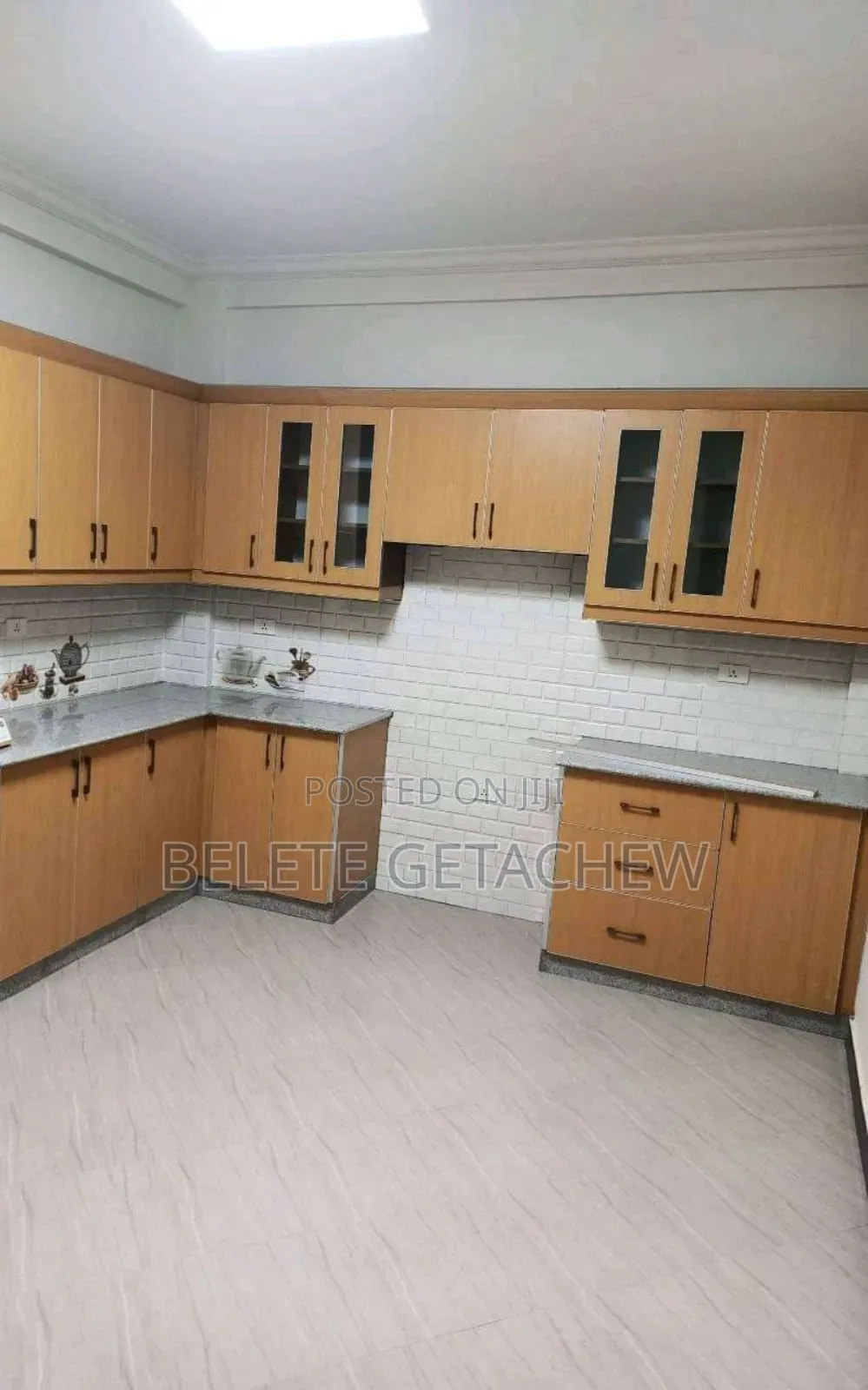 7bdrm House in Ayat, G+3 Luxury, Bole for sale