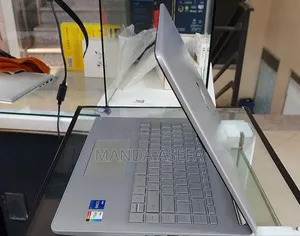 New Laptop HP Stream Notebook 16GB Intel Core I7 SSD 512GB