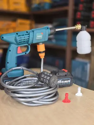 Cordless Pressure Washer
