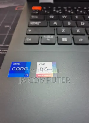 New Laptop Asus VivoBook 15 X505BA 16GB Intel Core I7 SSD 1T